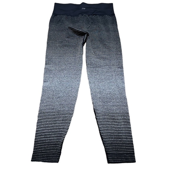 Marika Seamless High Waist Dip Dye Leggings - Picture 4 of 10